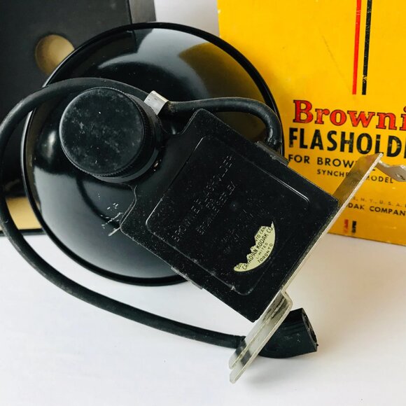 Kodak Brownie Flashholder For Camera  With Box - Picture 2 of 3